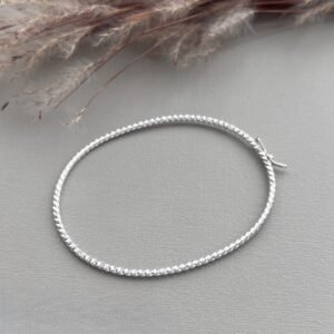 Bracelete Fio Redondo Torcido em Prata 925