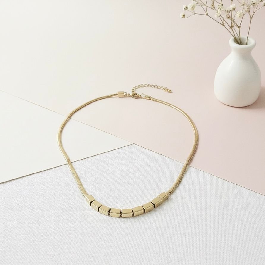 Chocker Malha Com Cubos