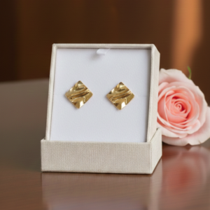 Brinco Quadrado Ondulado