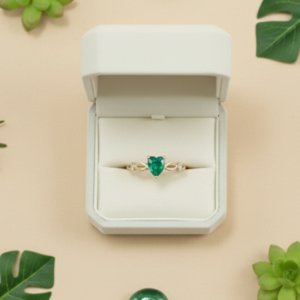Anel Solitário Coração Verde